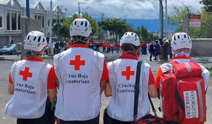 Cruz Roja en Acción: Garantizando Servicios en Medio de la Adversidad