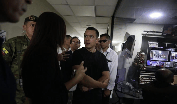 Solidaridad Presidencial: Noboa Visita TC Televisión Tras Ataque