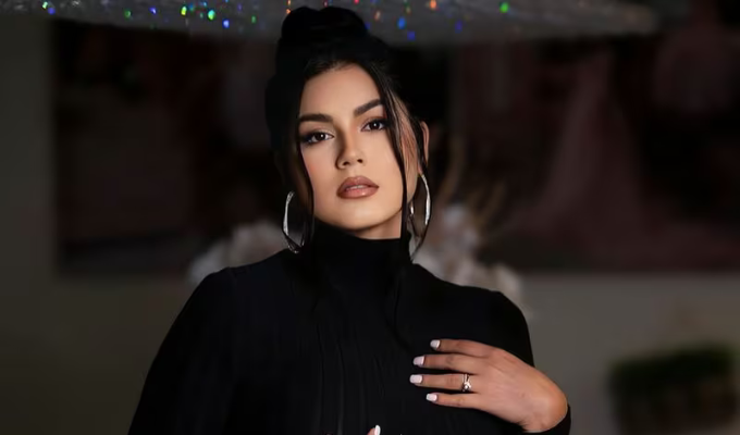 Gissela Flores, Esposa de AU-D, Conquista Miss Universo Ecuador