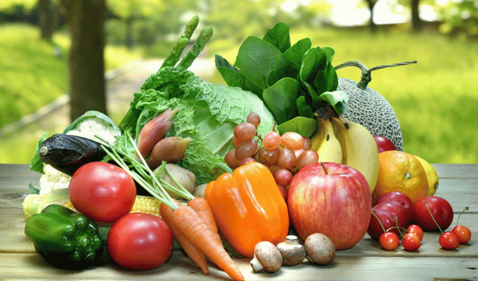 Técnicas de la FDA para Desinfectar Tus Frutas y Verduras en Casa