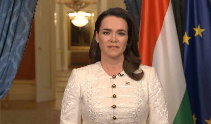 En Hungría: Dimite presidenta tras indulto en caso de abuso sexual