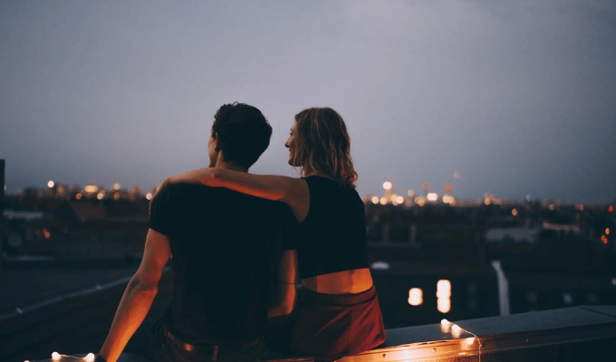 Teoría del Apego: Claves para Entender Nuestras Relaciones Románticas