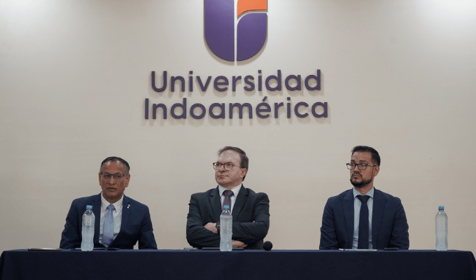¡Indoamérica revoluciona la educación con carreras de solo 2 años