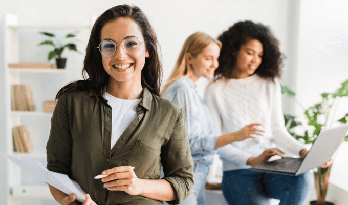 Mujeres en el Trabajo: Entre la Equidad y el Desequilibrio en Ecuador