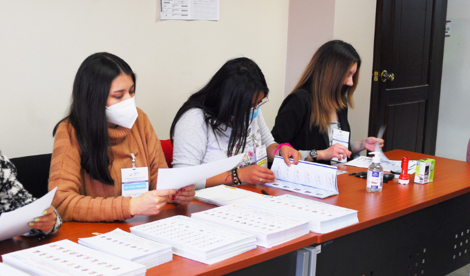 Miembros de Juntas Receptoras del Voto: Es hora de cobrar