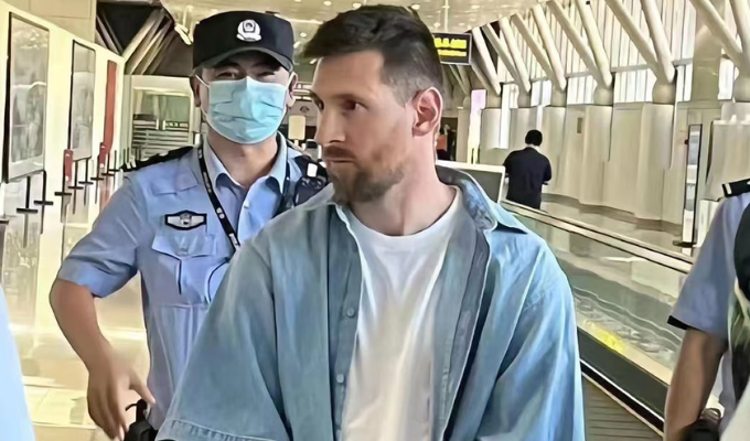Messi detenido en China por falta de visa 🛂⚽