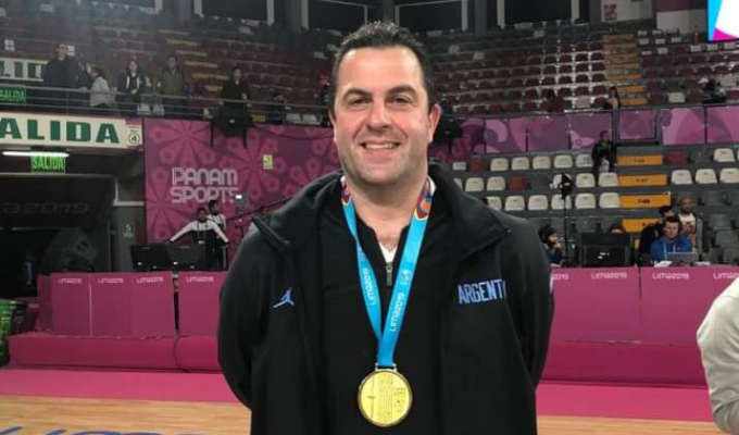 Silvio Santander llevará Campus de Baloncesto a Píllaro