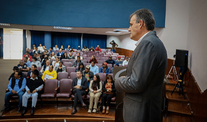 Alcalde de Limia comparte secretos de éxito en Tungurahua