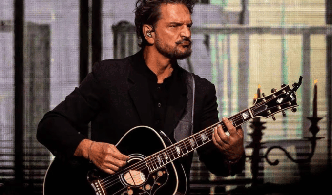 30 años de 'Historias' de Ricardo Arjona: Álbum que marcó generaciones