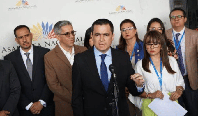 CNE Hunde a Construye: Queda Fuera de las Elecciones del 2025