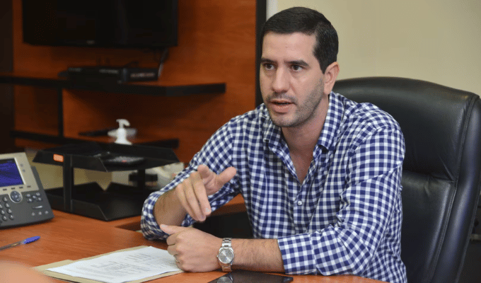 Ecuador sin Apagones el Día del Trabajo, Asegura Roberto Luque