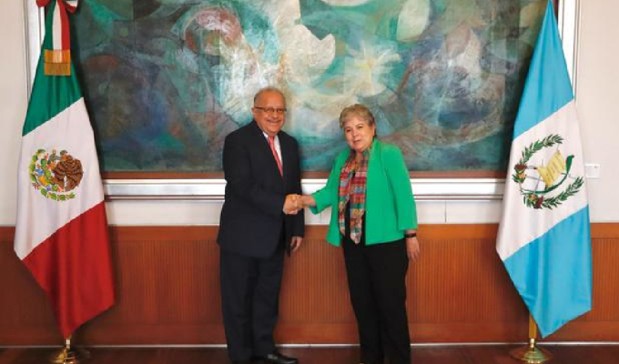 Canciller mexicana expresa preocupación por la seguridad de Jorge Glas