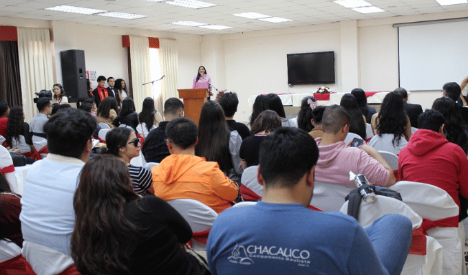 Estudiantes de Comunicación en Ambato Celebran la Libertad de Prensa