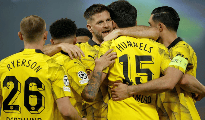 Hummels anotó el gol decisivo y el Borussia Dortmund eliminó al PSG