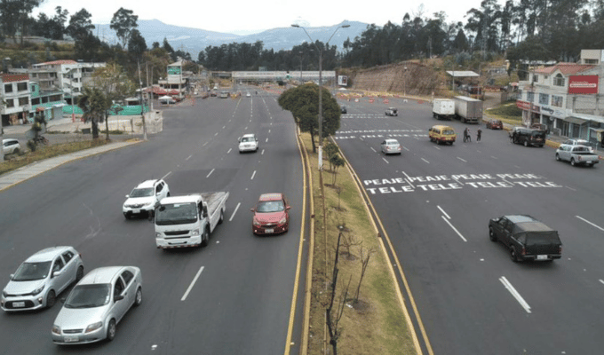 Autopista General Rumiñahui se moderniza: 21 cámaras y WiFi gratis