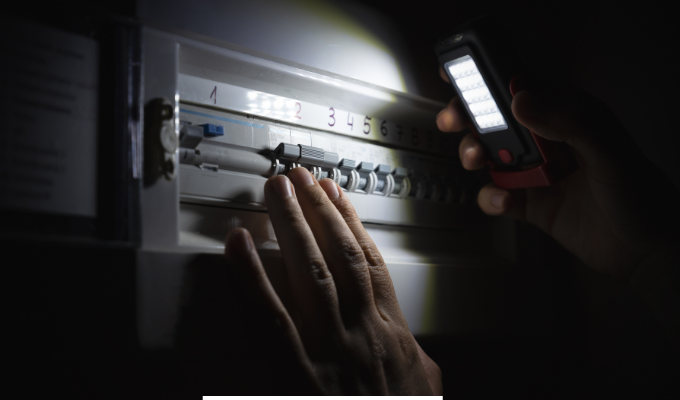 Hoy: Cortes de Luz Programados en Ocho Provincias Ecuatorianas