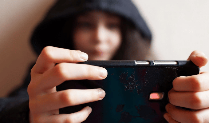 300 millones de niños sufren abuso en línea cada año