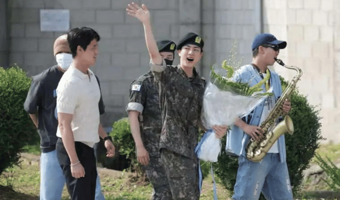 ¿Listos, ARMY? Jin promete abrazos en un encuentro emocionante