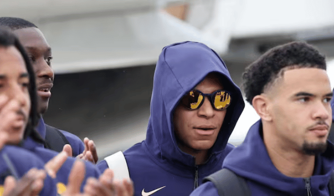¡Mbappé causa furor en Paderborn! Francia ya palpita la Eurocopa