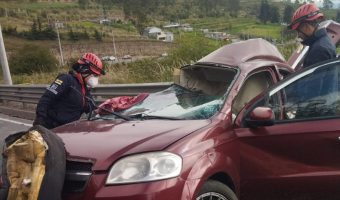 Fatal Accidente en Ambato: Choque deja un muerto