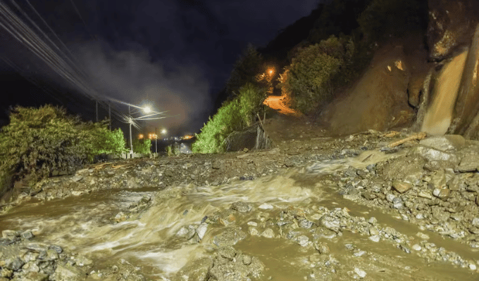 ¡Emergencia en la vía Baños-Puyo! Ministro Luque toma acción