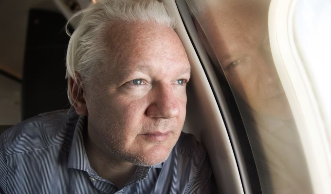 Julian Assange libre: repercusiones y opiniones de expresidentes
