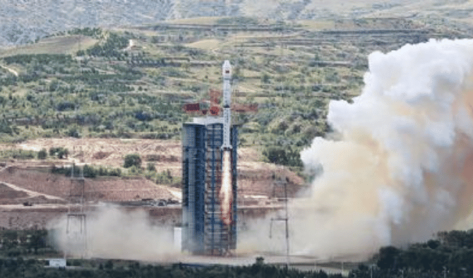 ¡Explosión en prueba de cohete chino Tianlong-3!