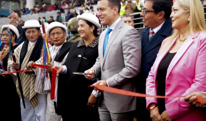 Daniel Noboa inauguró mercado intercultural en Chibuleo