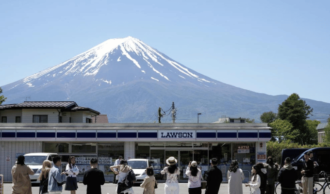 Nuevo impuesto para escalar el Monte Fuji: $12.4 por persona