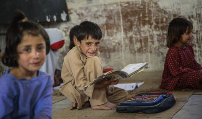 Unesco revela costo global de la carencia educativa