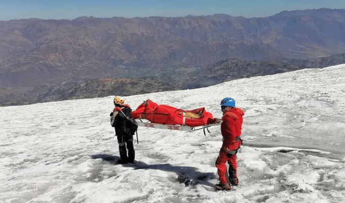 ¡Avalancha mortal! Encuentran a alpinista perdido en Perú