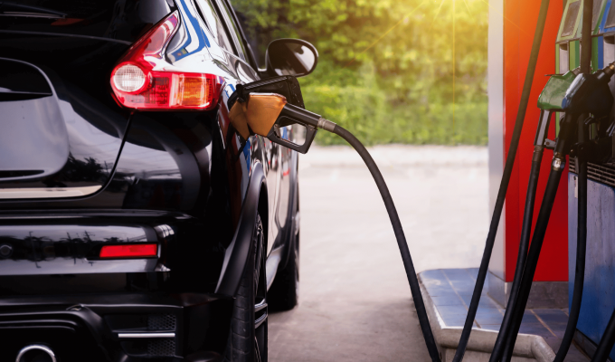 ¡Atención conductores! Cambios en precio de gasolina este viernes