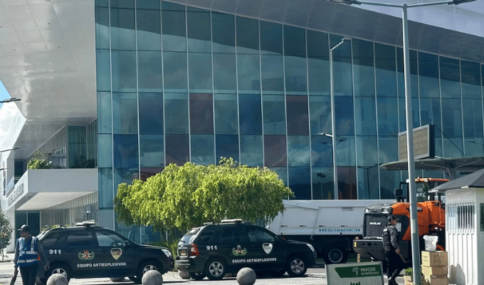 Suspensión de servicios en AMT Bicentenario por amenaza de bomba