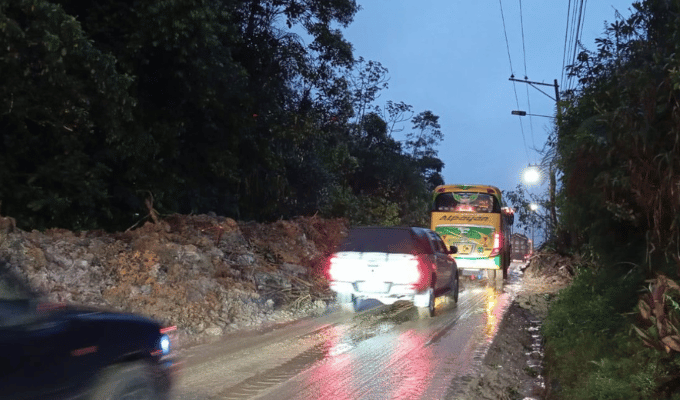 ¡ALERTA! Cierre de la vía E30 Baños-Puyo por intensas lluvias