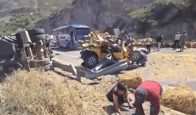 ¡Tragedia en Guayllabamba! Dos fallecidos en accidente vial