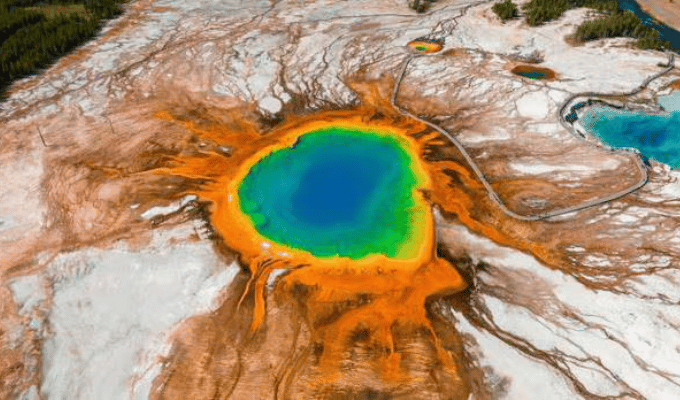 Viajero del tiempo predice catástrofe en Yellowstone