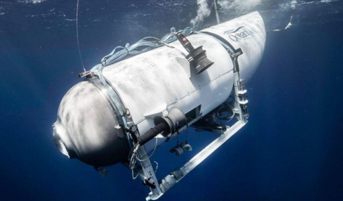 Búsqueda Estelar: El Submarino del Titanic Desaparece en el Abismo