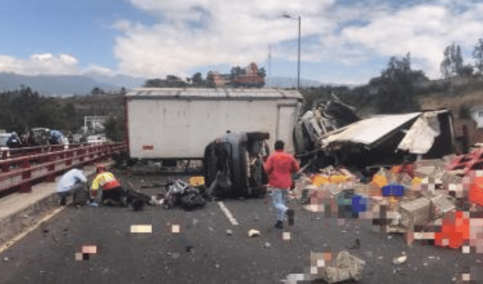 Colapso total en Ruta Viva por fatal accidente; un muerto y caos vial