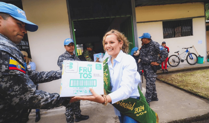 Manos que ayudan: María Ángeles lidera rescate en Baños de Agua Santa