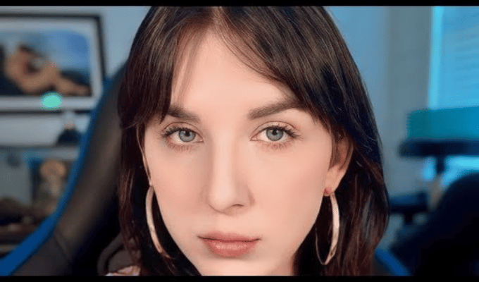 MrBeast investiga a excolaboradora por acoso sexual a menores