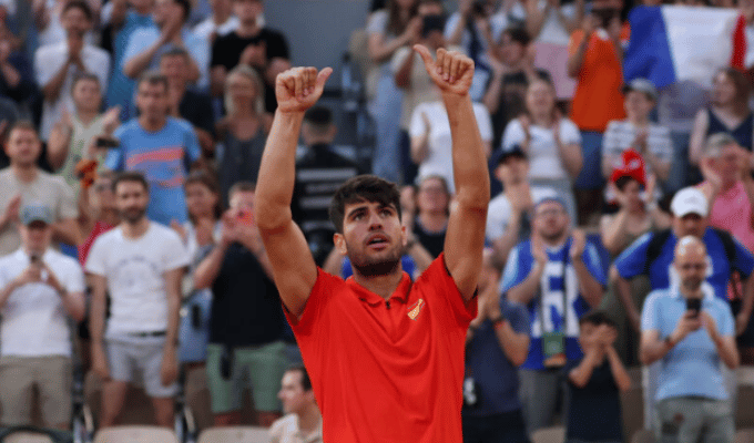 Alcaraz cerca del oro: Triunfa en su debut olímpico