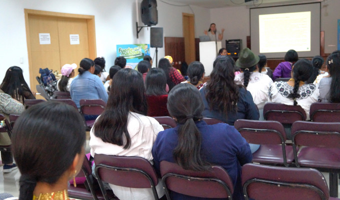 Fundación Scarleth y Ales apoyan a mujeres víctimas de violencia
