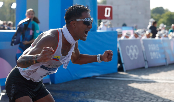 Pintado dedica su victoria en los 20 km marcha a sus hijos y a Ecuador