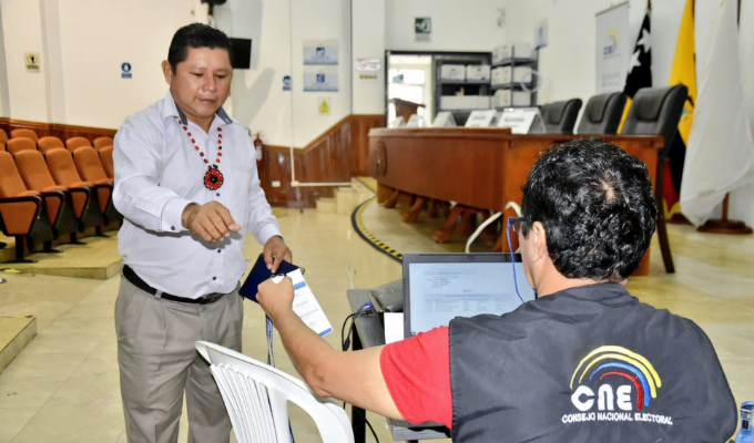 CNE organiza elecciones para representantes de los GAD