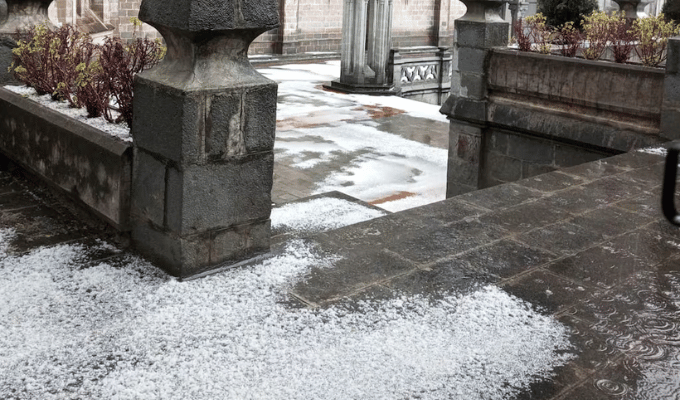 ¡Asombroso! La Basílica se cubre de blanco tras granizada