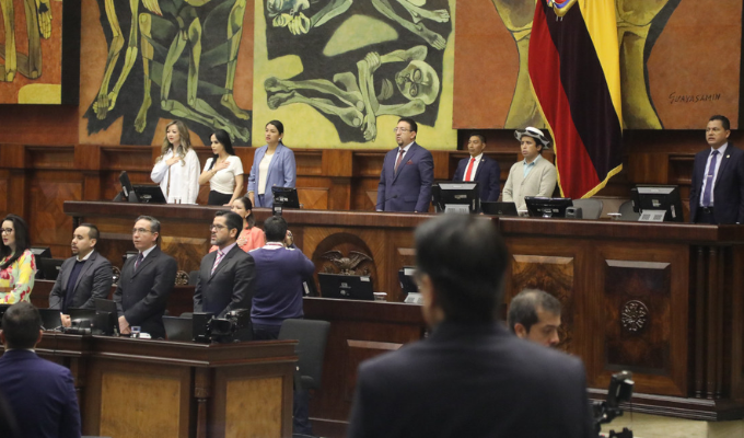 Asambleístas negocian relevo de autoridades en la Asamblea Nacional