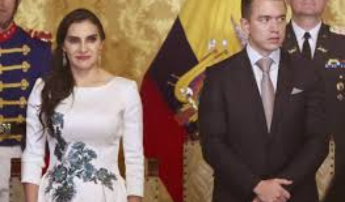 La vicepresidenta Verónica Abad denunció al presidente Daniel Noboa