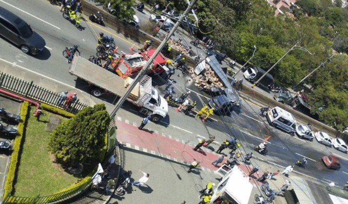 Camión sin frenos causó mortal choque en Copacabana