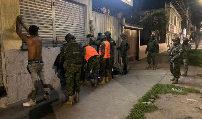 Emiten directriz secreta para enfrentar terrorismo en Ecuador