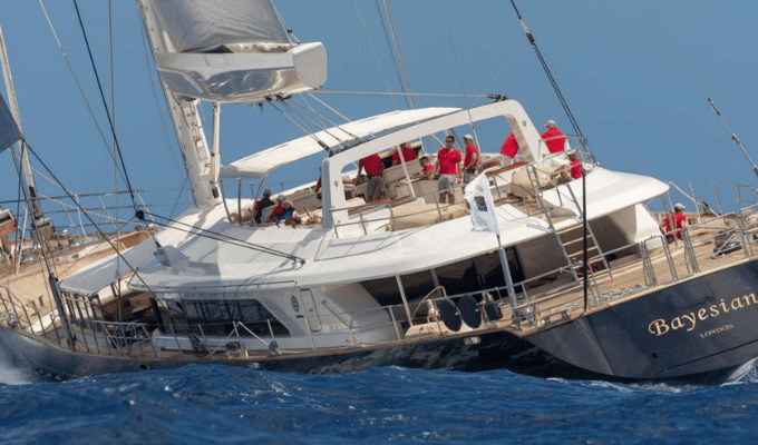 ¡Tragedia en Sicilia! Tornado hunde yate con 22 a bordo